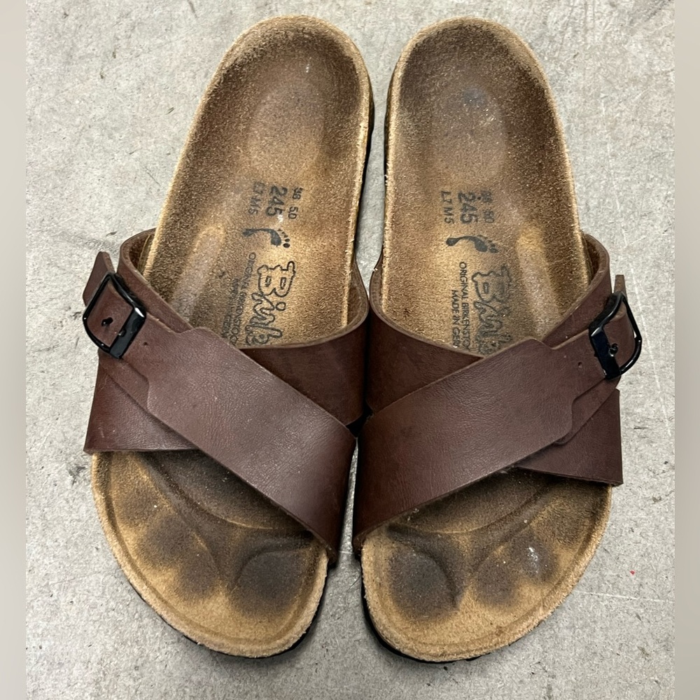 Birkenstock Brown Sandals size 38